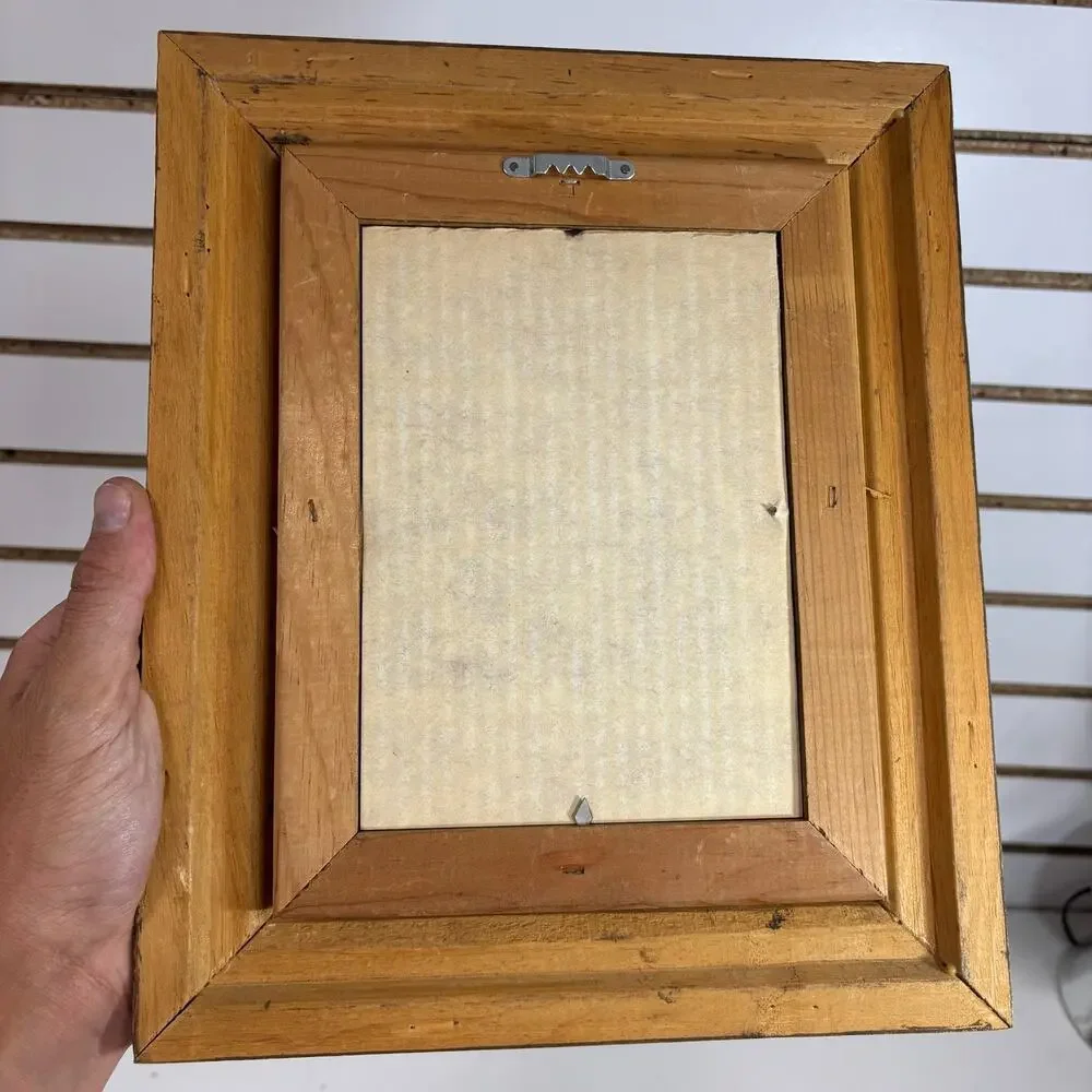 Vintage Deep Spoon Gold Tone Picture Frame w/ Linen Liner Art Wood Fits 5x7